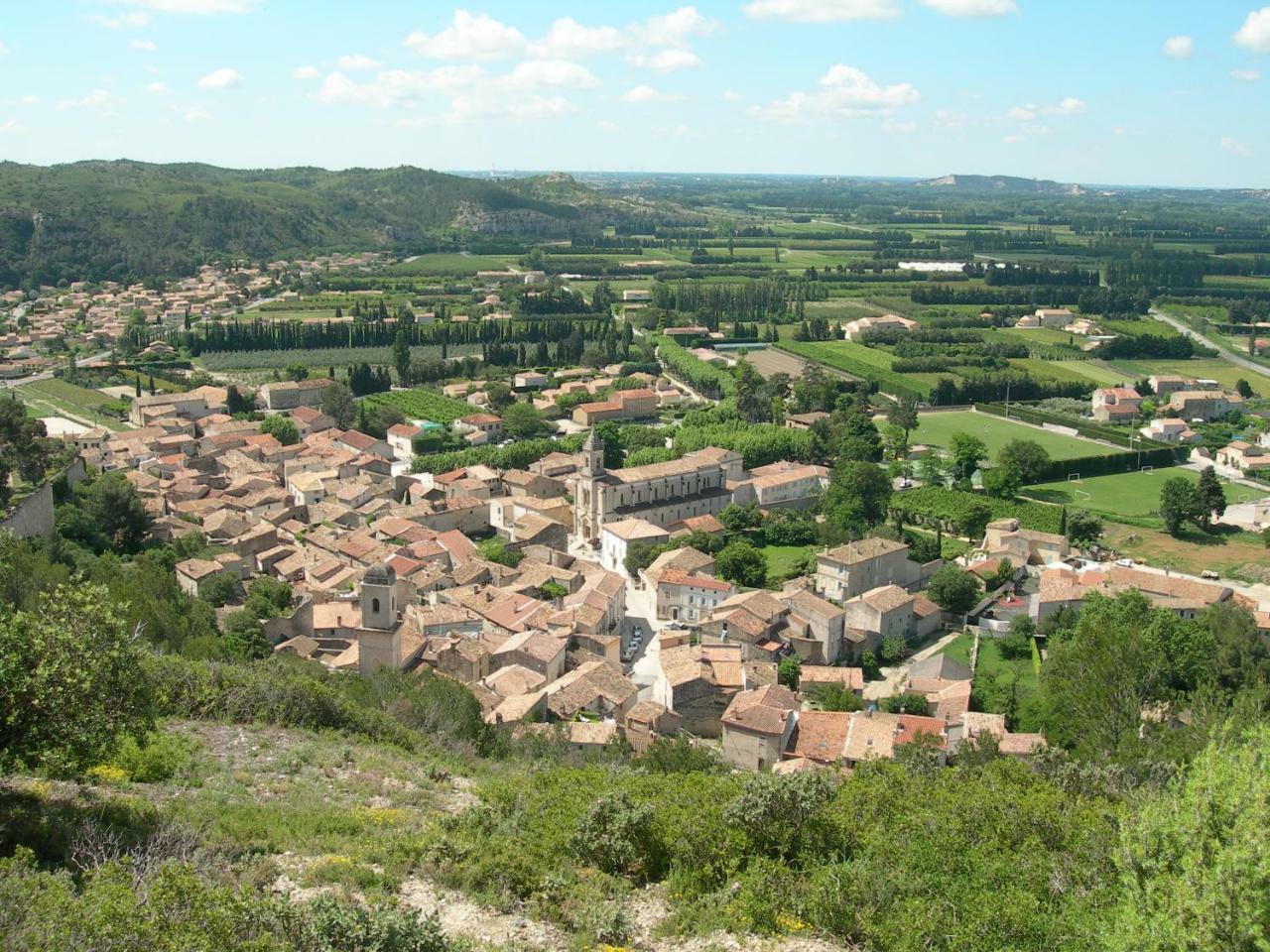 Gites Du Cigalon Et De La Montagnette Boulbon Exterior foto